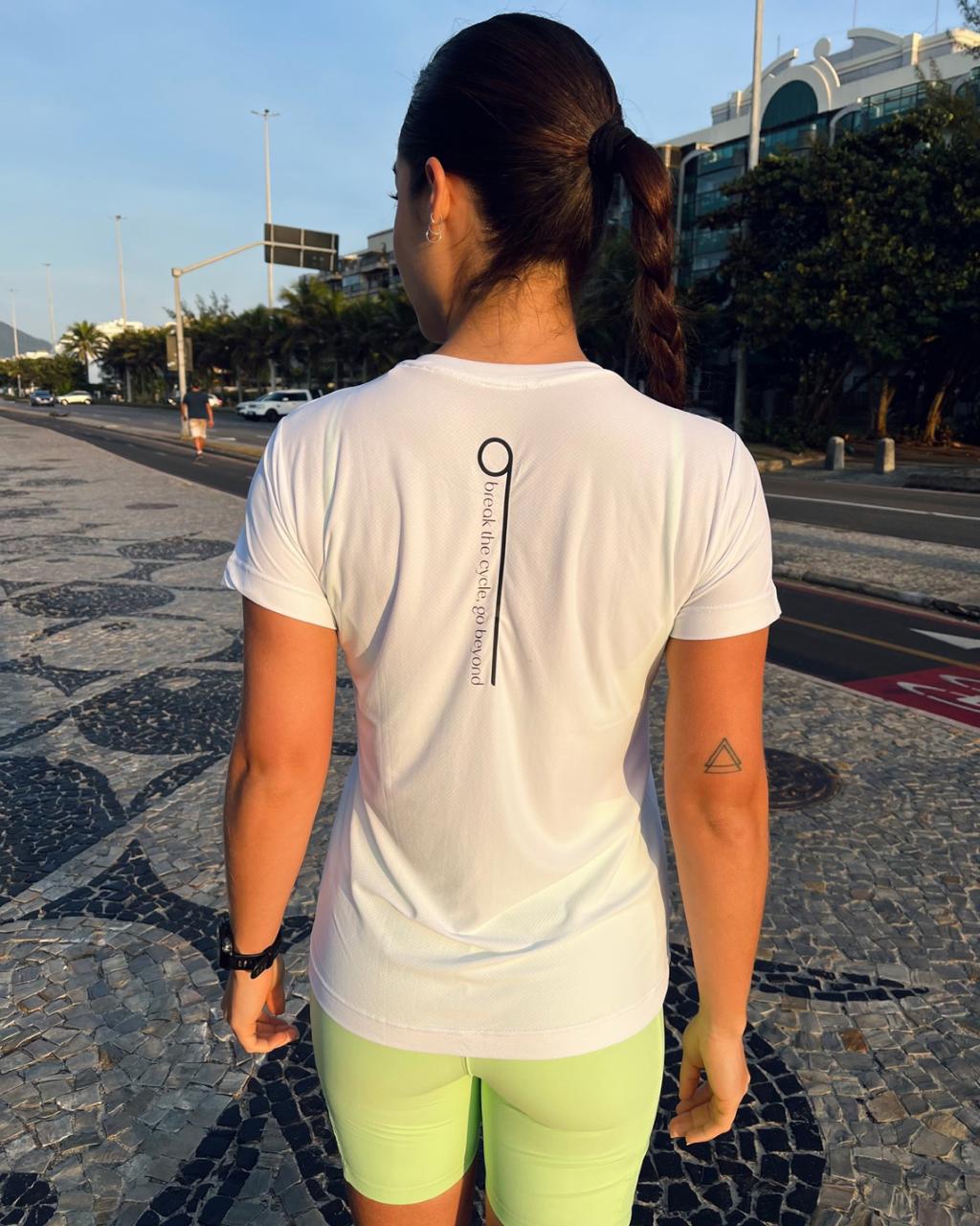 Tshirt Flow Feminina